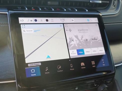 New 2025 Jeep Grand Cherokee Limited AWD/4WD image 24