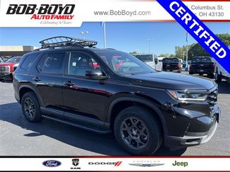 Used 2025 Honda Pilot TrailSport video 1