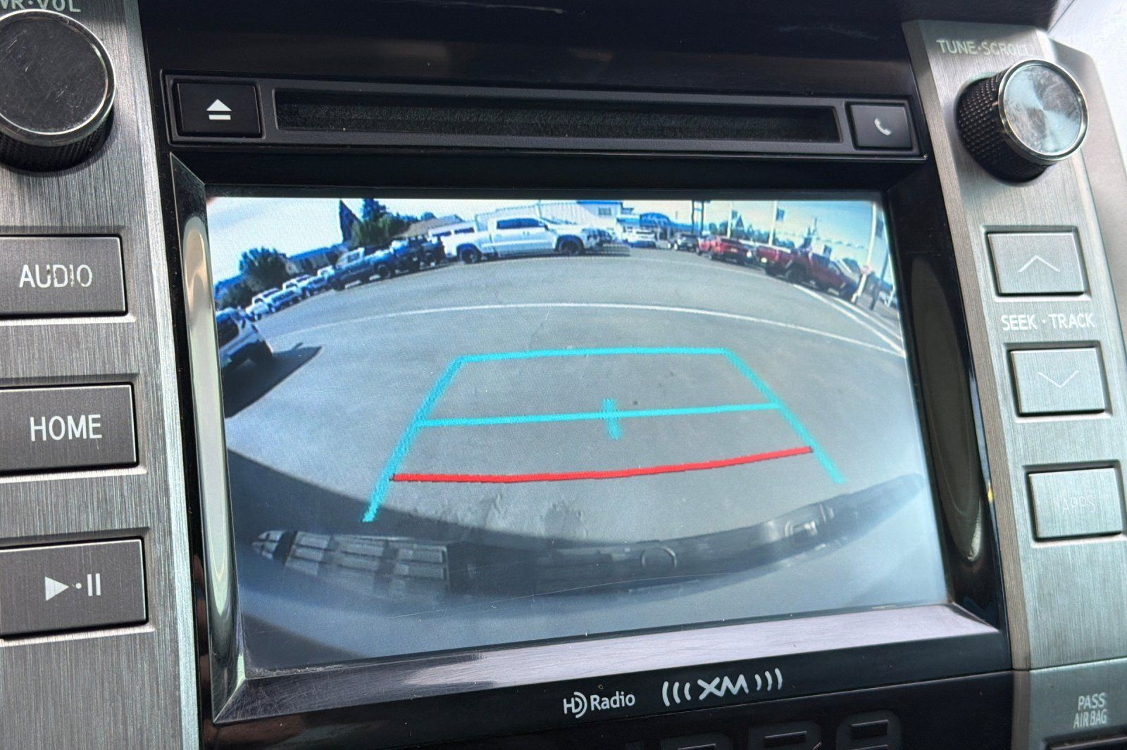 Used 2018 Toyota Tundra SR5 w/ TRD Off Road Package AWD/4WD image 15