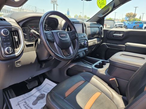 Used 2021 GMC Sierra 1500 AT4 w/ AT4 Premium Package AWD/4WD image 10