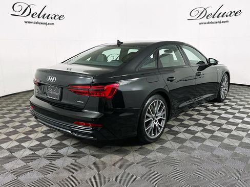 Used 2023 Audi A6 Premium Plus w/ Premium Plus Package image 4