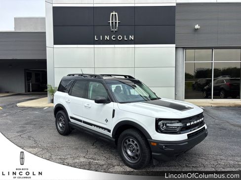 Used 2024 Ford Bronco Sport Outer Banks AWD/4WD image 1