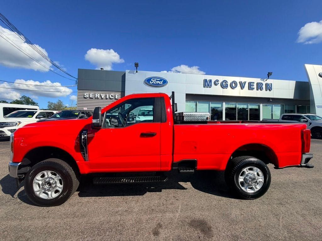 Used 2025 Ford F350 XLT w/ Snow Plow Prep Package AWD/4WD image 5