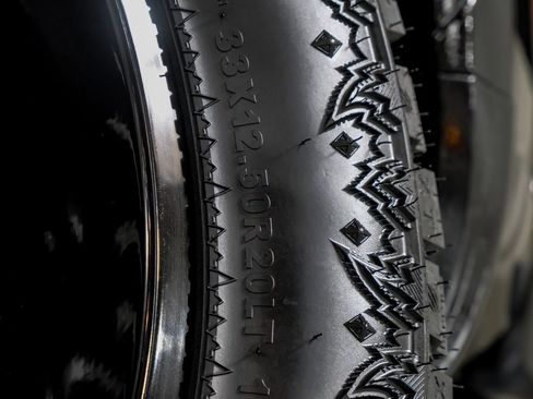 Used 2022 GMC Sierra 3500 Denali AWD/4WD image 60