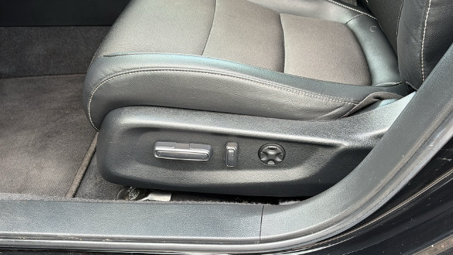 Used 2022 Honda Accord Sport image 11