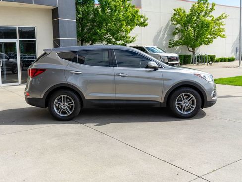 Used 2018 Hyundai Santa Fe Sport AWD/4WD image 8
