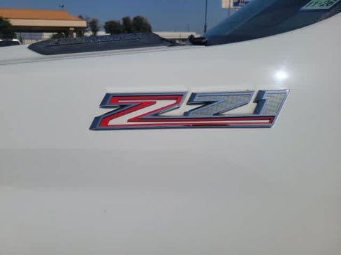 Used 2020 Chevrolet Silverado 2500 LTZ w/ LTZ Texas Edition AWD/4WD image 6