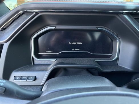 Used 2024 GMC Sierra 2500 AT4 w/ Technology Package image 13