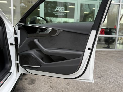 Used 2023 Audi S4 Premium Plus w/ Premium Plus Package image 46