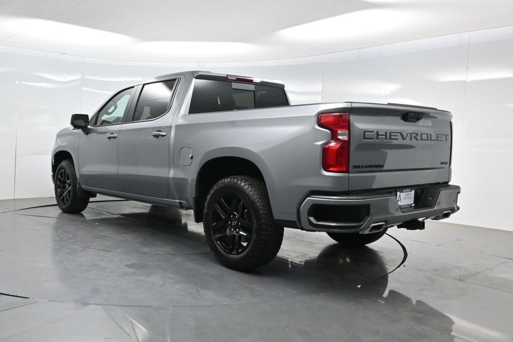 Used 2026 Chevrolet Silverado 1500 RST AWD/4WD image 2