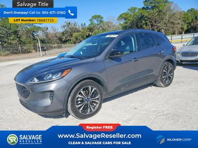 Used 2021 Ford Escape SE w/ SE Sport Appearance Package