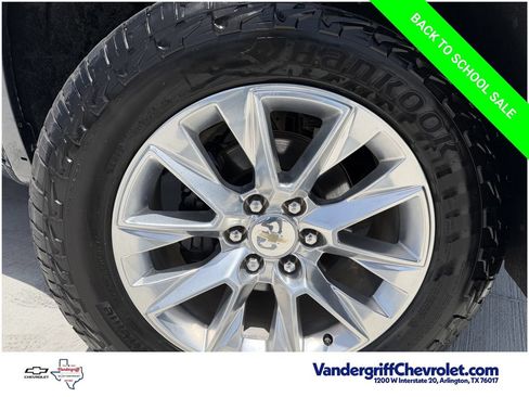 Certified 2021 Chevrolet Silverado 1500 LTZ w/ Z71 Off-Road Package AWD/4WD image 10