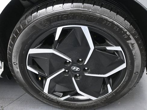 Used 2024 Hyundai Ioniq 5 Limited image 42