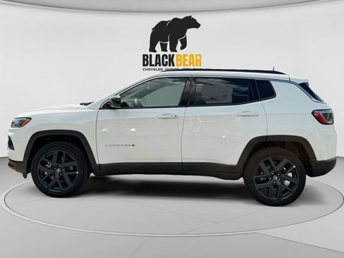 New 2026 Jeep Compass Latitude AWD/4WD image 6
