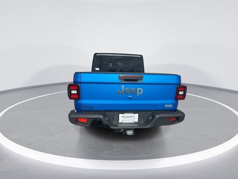 Used 2022 Jeep Gladiator Overland w/ Popular Equipment Package image 7