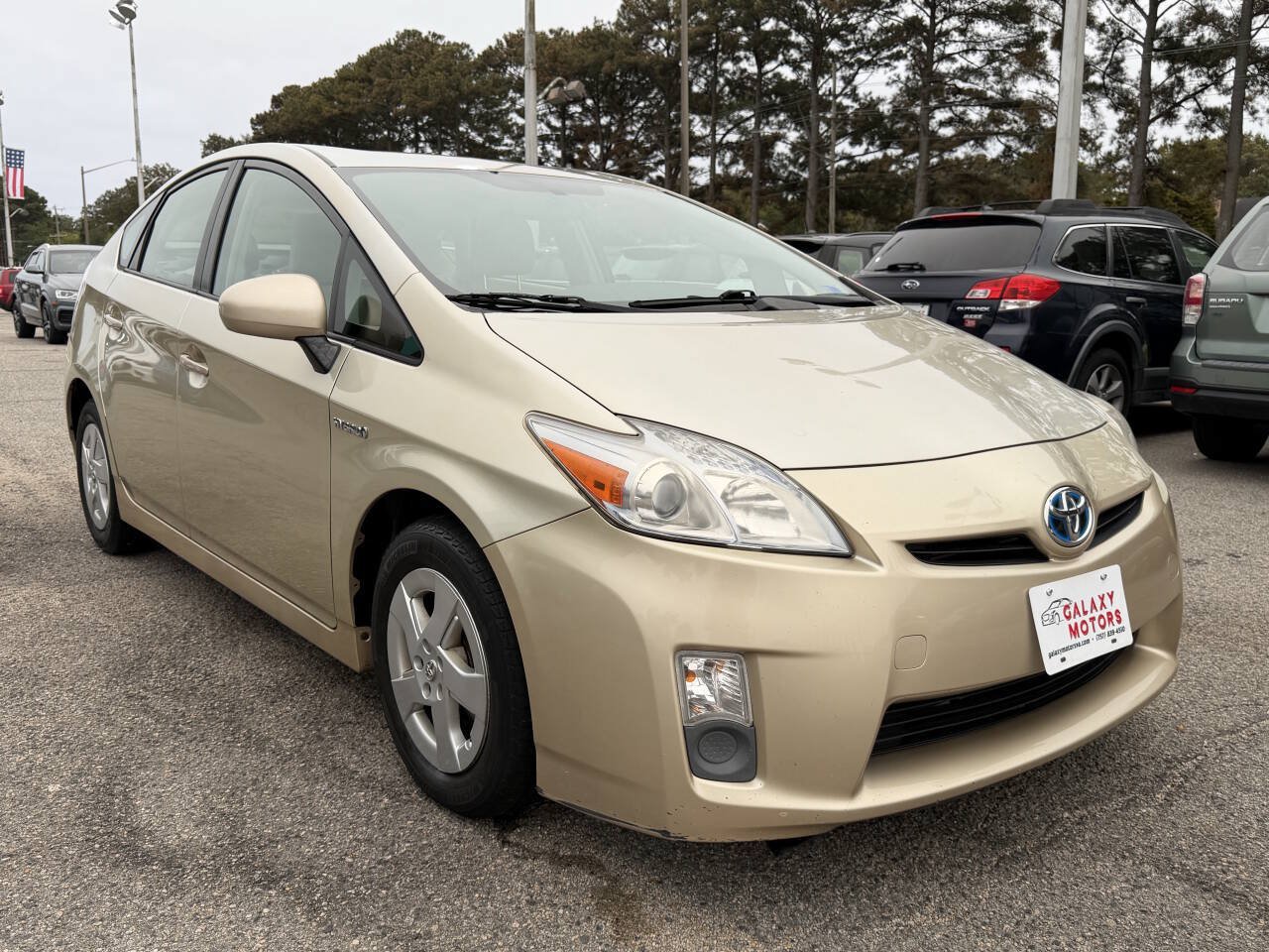 Used 2011 Toyota Prius Three w/ Navigation Pkg FWD image 7