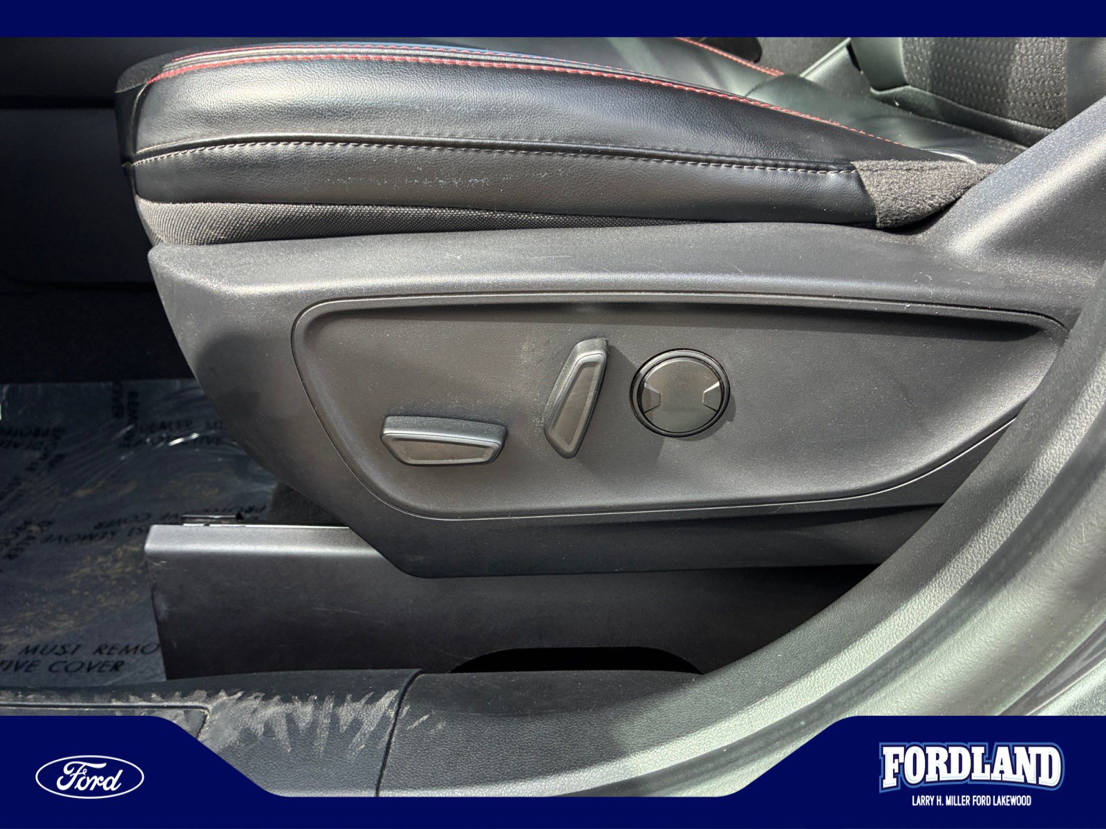 Used 2024 Ford Escape ST-Line Select w/ Tech Pack #2 AWD/4WD image 14