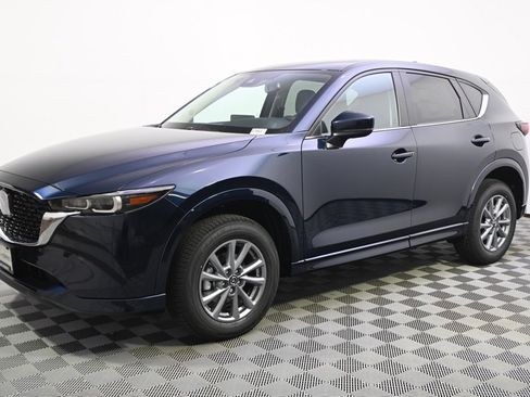 New 2025 MAZDA CX-5 AWD 2.5 S w/ Preferred Package image 2