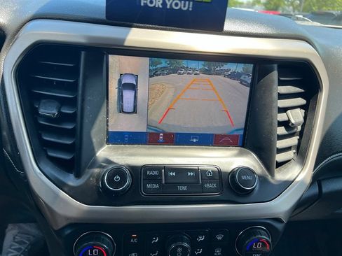 Used 2017 GMC Acadia Denali w/ Technology Package AWD/4WD image 41