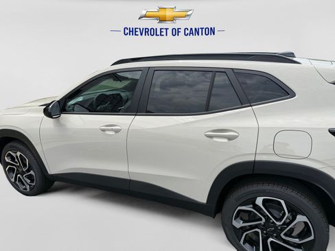 New 2026 Chevrolet Trax RS w/ Driver Confidence Package FWD image 20