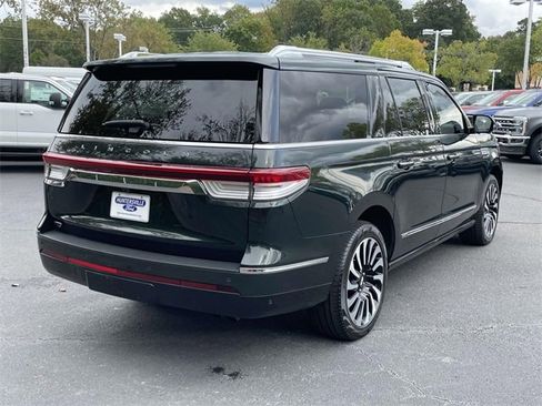 Used 2024 Lincoln Navigator L Black Label image 6