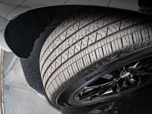 Certified 2025 Acura RDX SH-AWD image 38