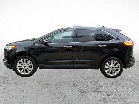 Used 2022 Ford Edge Titanium AWD/4WD image 5