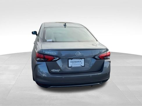 Used 2024 Nissan Versa SV FWD image 7