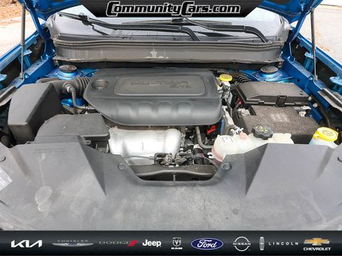 Used 2023 Jeep Cherokee Altitude Lux image 21