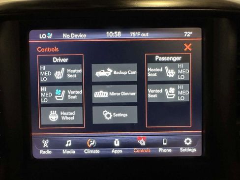 Used 2020 RAM 1500 Laramie AWD/4WD image 22