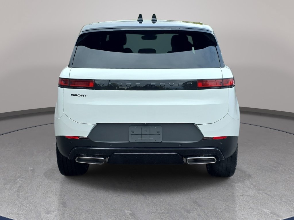 New 2027 Land Rover Range Rover Sport SE AWD/4WD image 6