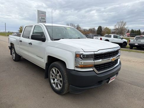 Used 2018 Chevrolet Silverado 1500 W/T w/ WT Convenience Package image 4