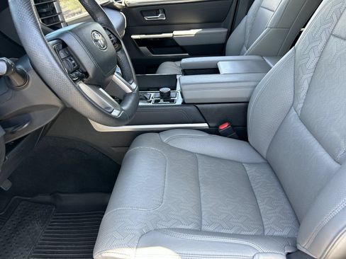 Used 2023 Toyota Sequoia Limited AWD/4WD image 26