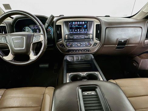 Used 2017 GMC Sierra 1500 Denali AWD/4WD image 32