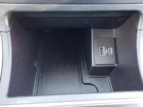 Used 2023 Ford Edge SEL w/ Convenience Package image 19