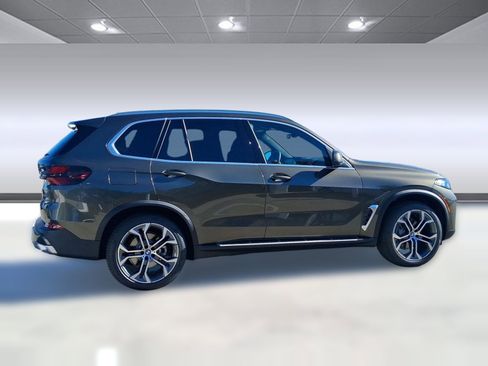 Used 2026 BMW X5 sDrive40i w/ Premium Package RWD image 8