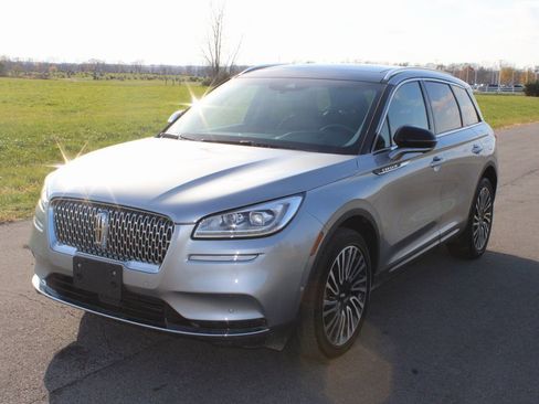 Used 2021 Lincoln Corsair Reserve w/ Equipment Group 201A image 3