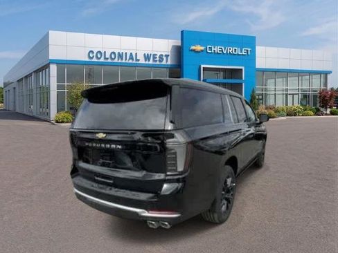 New 2026 Chevrolet Suburban High Country AWD/4WD image 5