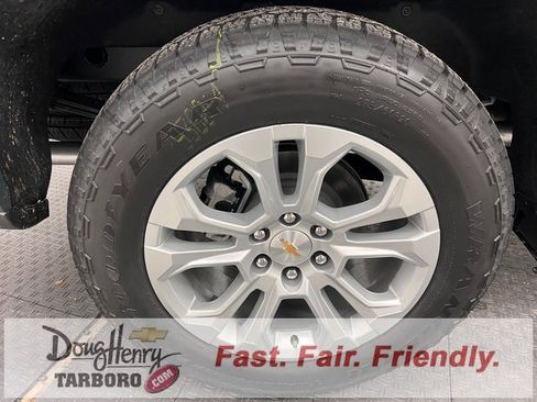 New 2026 Chevrolet Silverado 1500 LTZ w/ LTZ Premium Package image 11