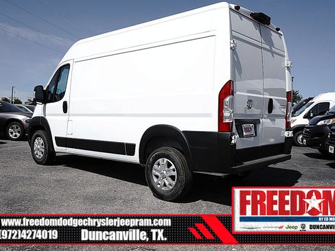 New 2026 RAM ProMaster 2500 w/ Quick Order Package 22G SLT FWD image 3