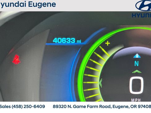 Used 2017 Chevrolet Volt Premier w/ Driver Confidence II Package image 37