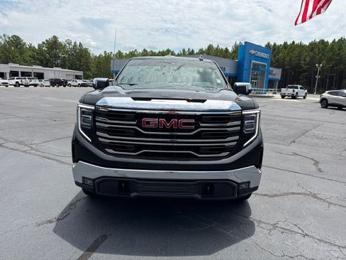 Used 2026 GMC Sierra 1500 SLT AWD/4WD image 8