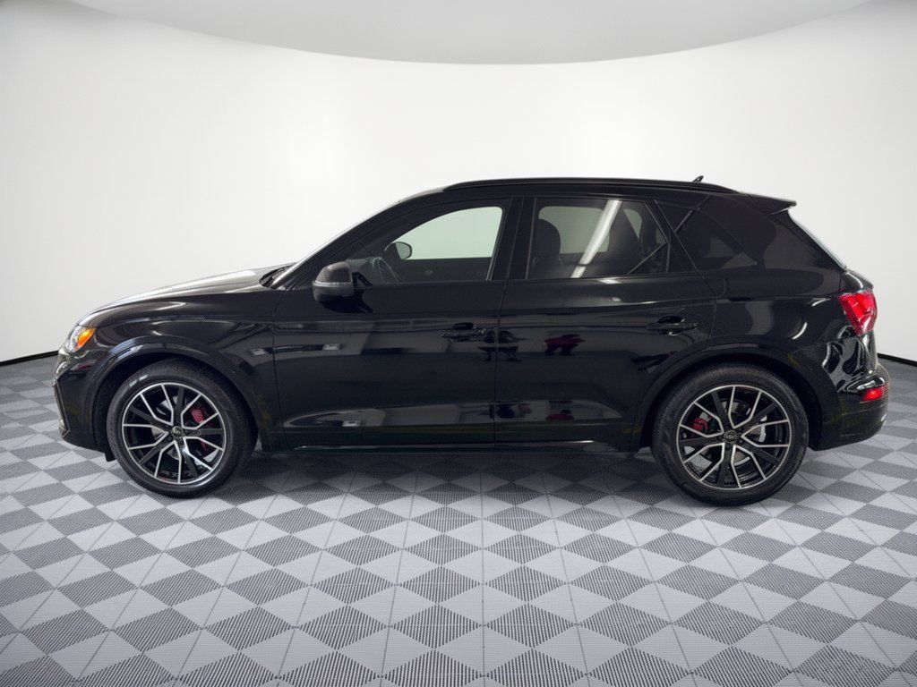 Used 2023 Audi SQ5 Premium Plus w/ Premium Plus Package AWD/4WD image 2