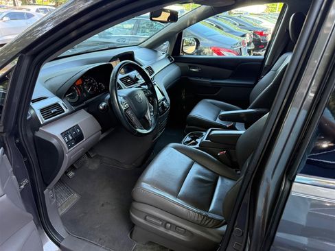 Used 2015 Honda Odyssey Touring image 7
