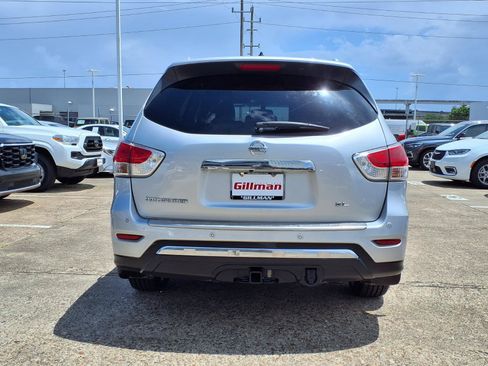Used 2015 Nissan Pathfinder SL w/ SL Premium Package FWD image 7