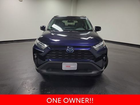 Used 2023 Toyota RAV4 XLE Premium AWD/4WD image 3