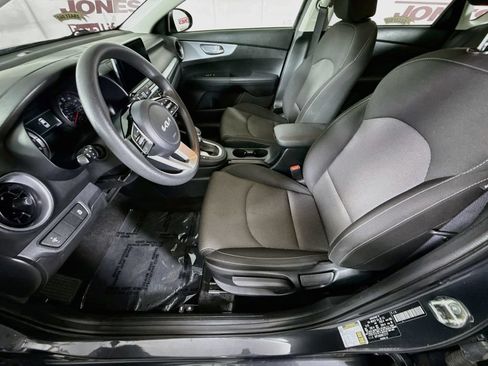 Used 2024 Kia Forte LXS FWD image 23