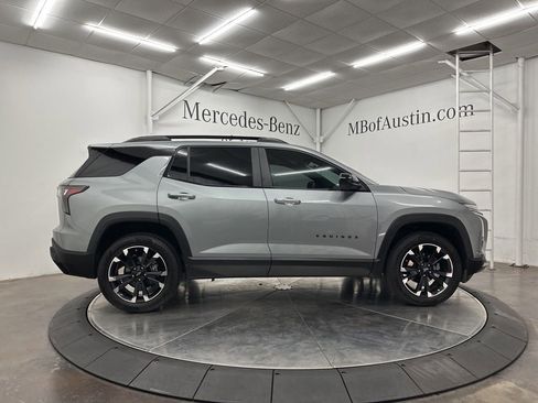 Used 2025 Chevrolet Equinox RS w/ Safety and Technology Package image 8