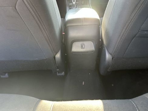 Certified 2023 Nissan Sentra SV image 13