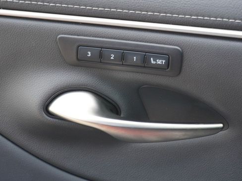 Used 2022 Lexus ES 350 w/ Premium Package FWD image 20